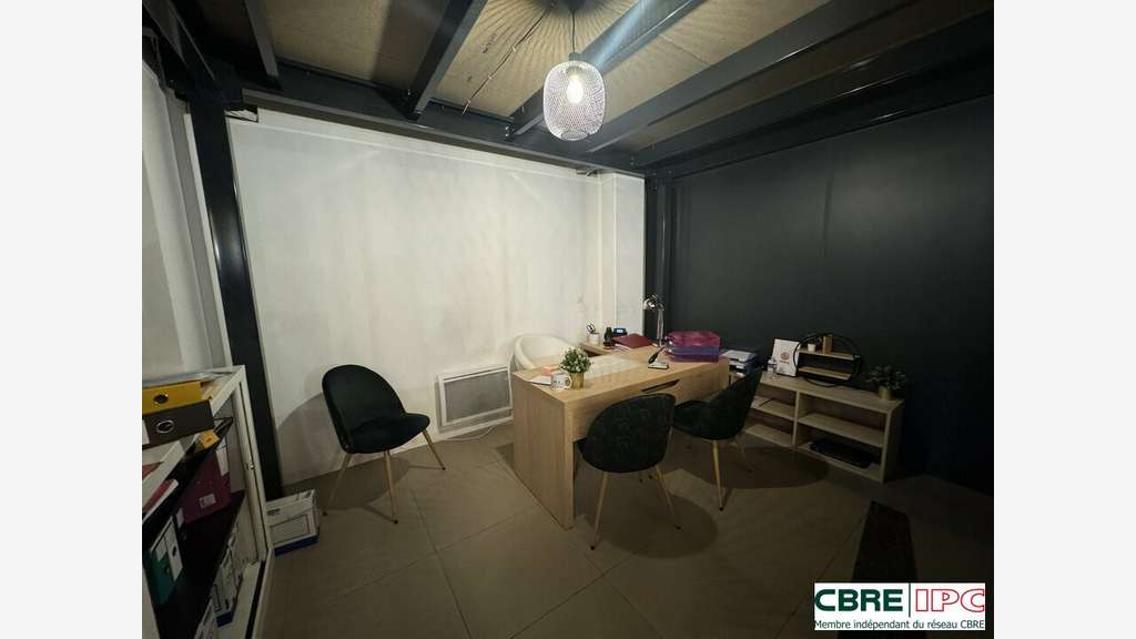 Location local 360m² à Bayonne Allées Marines