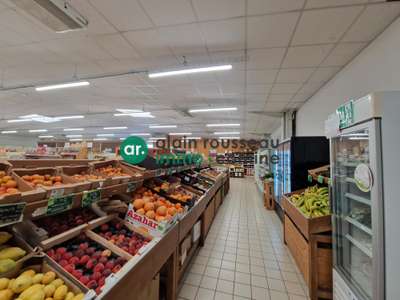 A louer local d'activité 500m² à Beaucouzé