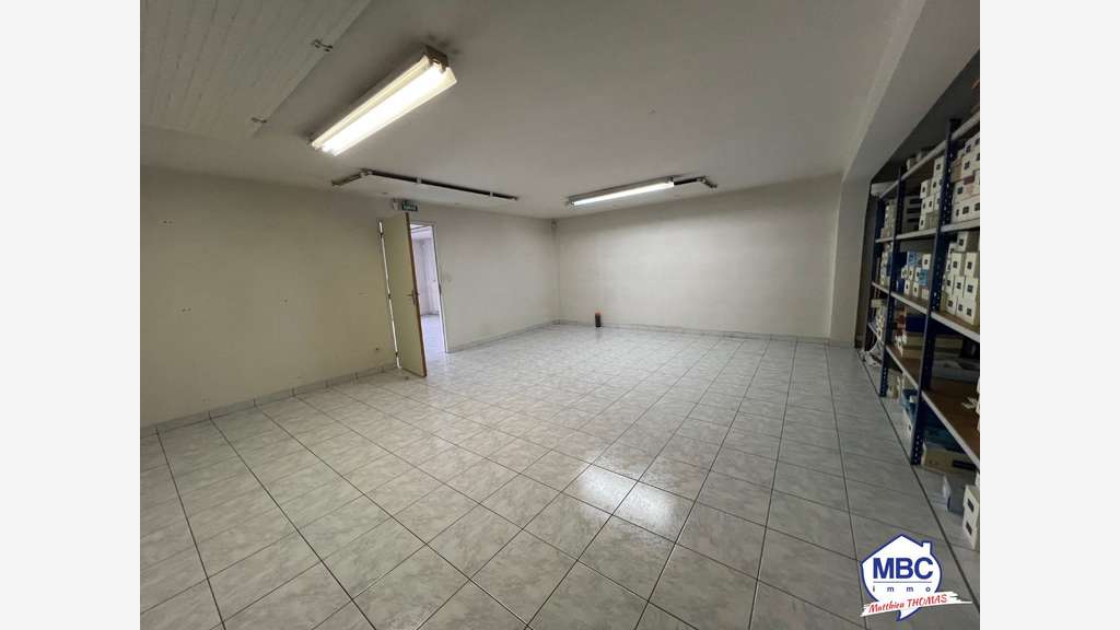 A louer local 70m² au coeur du bourg de Jallais