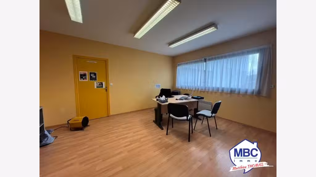 A louer local commercial 40m² Beaupréau-en-Mauges