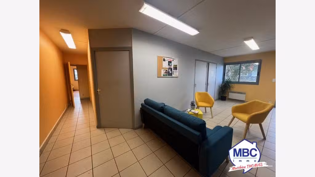 A louer local commercial 40m² Beaupréau-en-Mauges