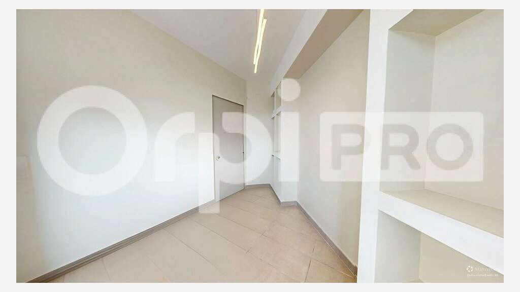 A louer bureaux de 80m² à Beaurains empl premium