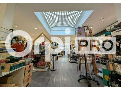 Location Locaux commerciaux - Boutiques à Beauvais