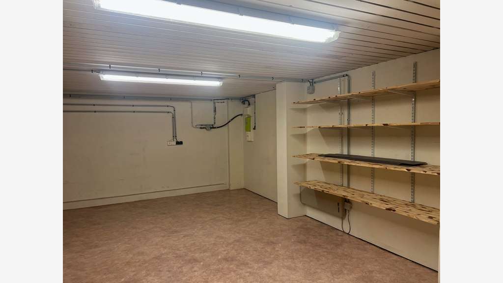 A louer local commercial 80m² empl N°1 Beauvais