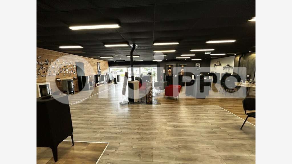 Loue local commercial 394m² en ZAC Ther Beauvais