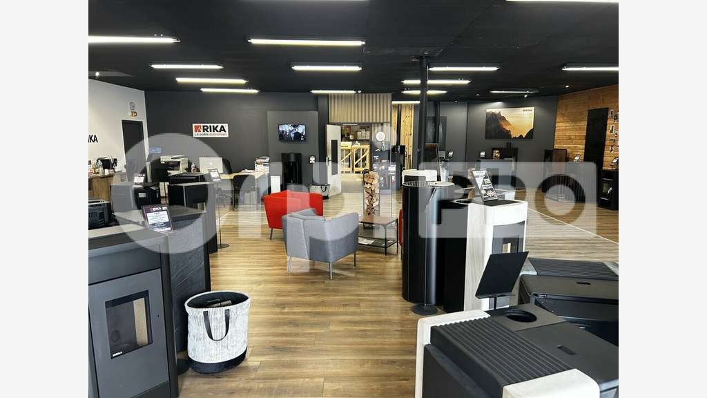 Loue local commercial 394m² en ZAC Ther Beauvais