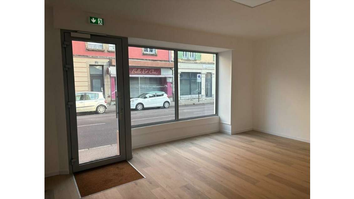 A louer local commercial 43m² empl N°1 à Belfort