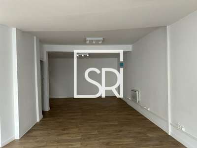 Local 70m² à louer à Bellerive-sur-Allier