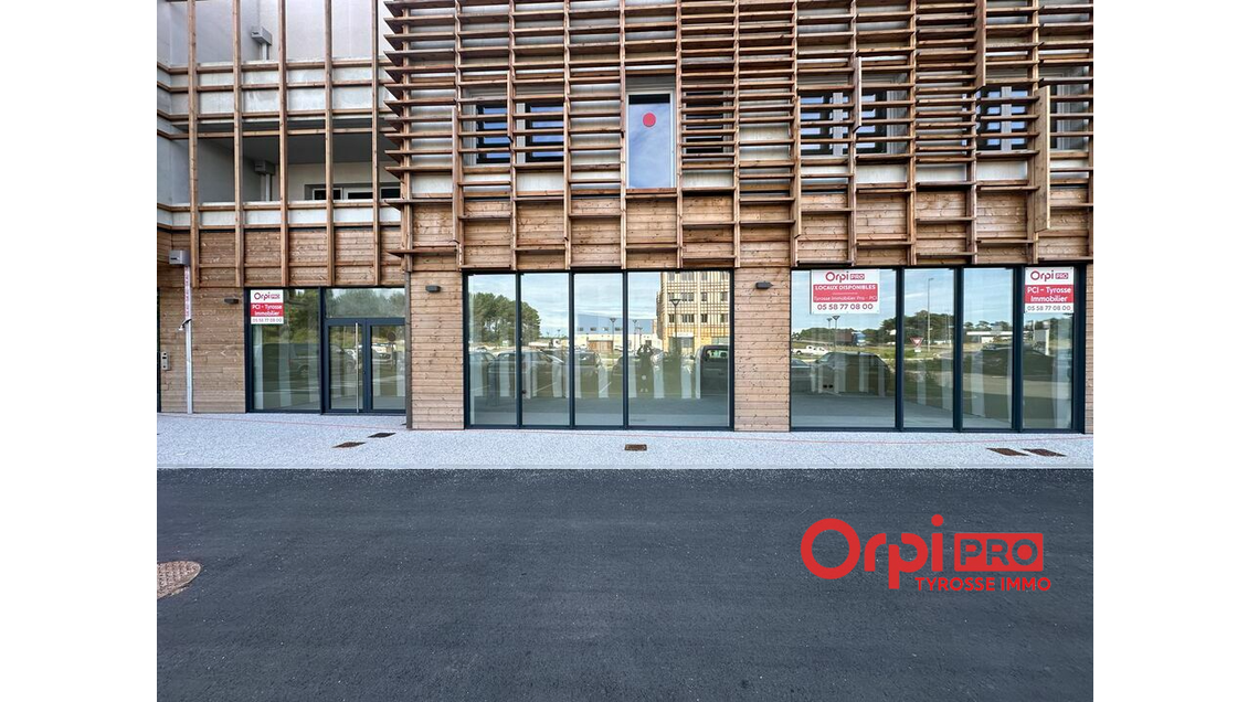 Local commercial neuf 92m² à louer Bénesse-Maremne