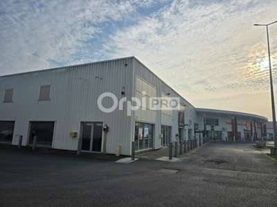 Local commercial 139m² à louer à Bétheny