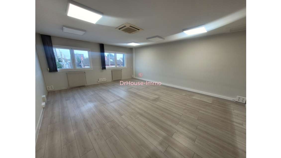 A louer ensemble de bureaux de 85m² à Béthune