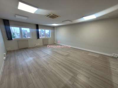 A louer ensemble de bureaux de 85m² à Béthune