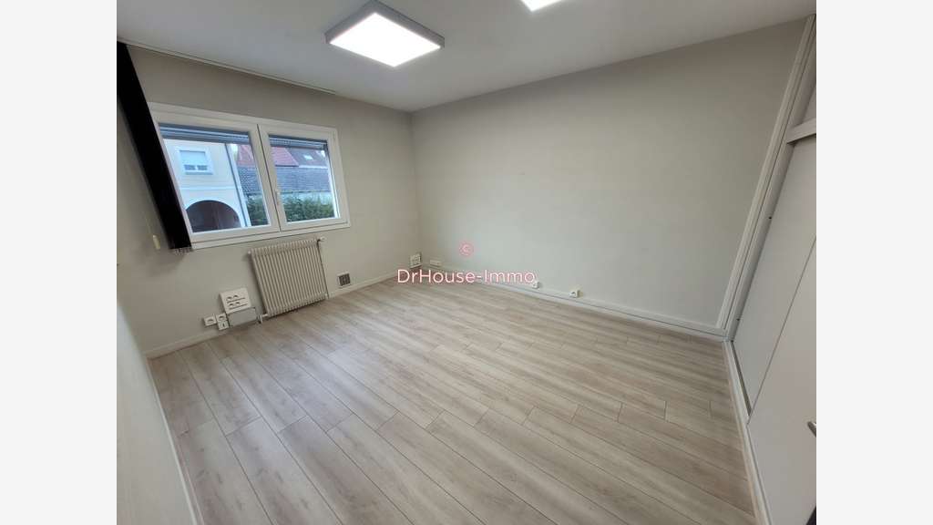 A louer ensemble de bureaux de 85m² à Béthune