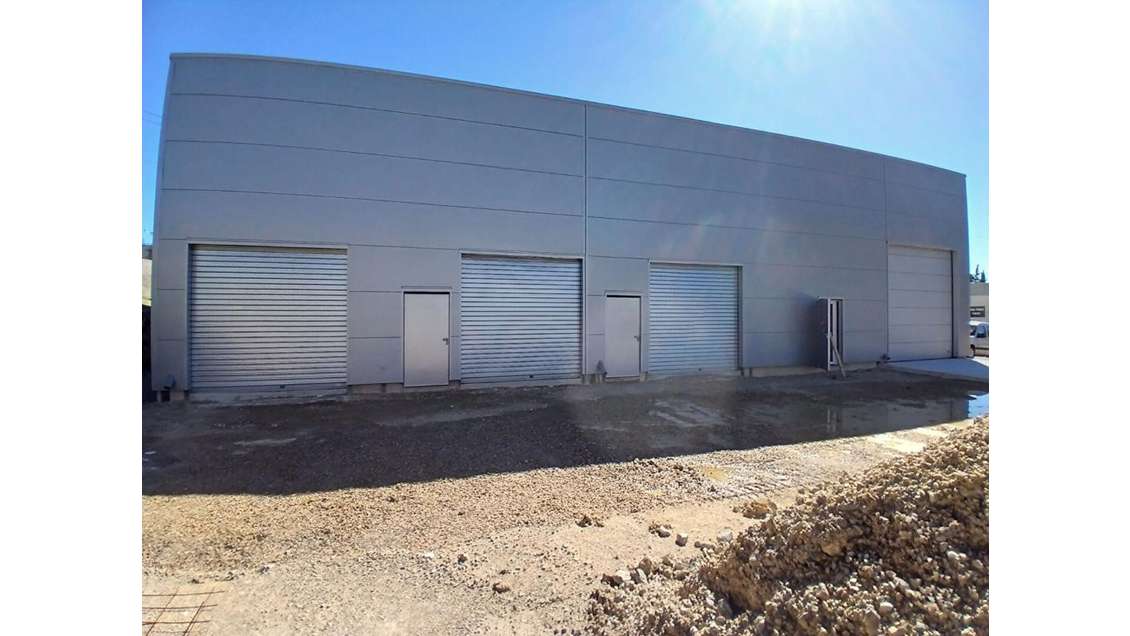 A louer locaux zone de Mercoran à Béziers