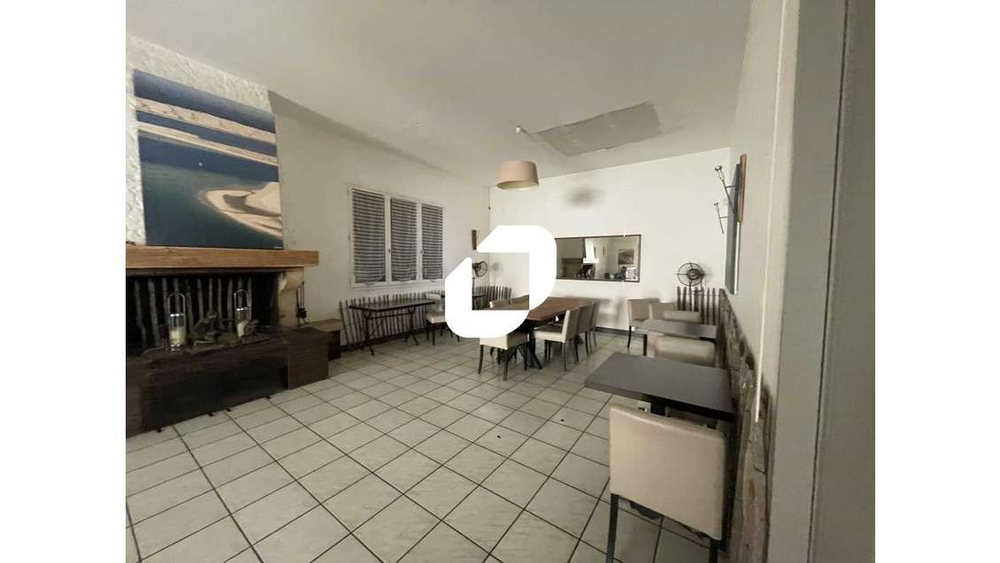 A louer Local commercial 200m² Biganos