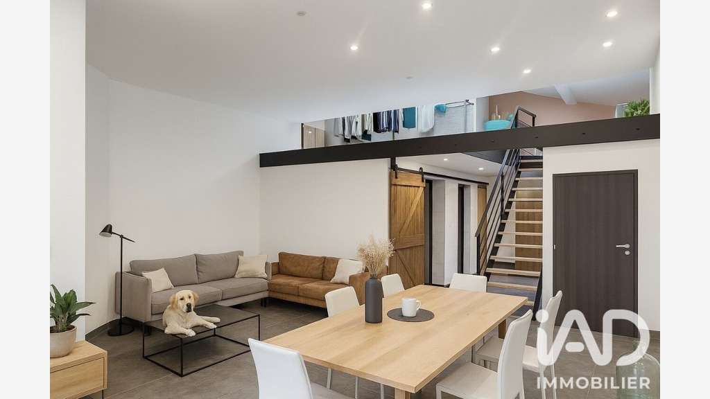 Loft à Biol