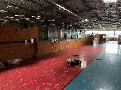 Local Activité 1000 m² ZC Biscarrosse Parking XXL