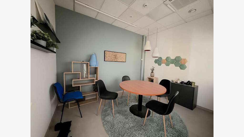 Local commercial 12m² état neuf à Bischoffsheim 