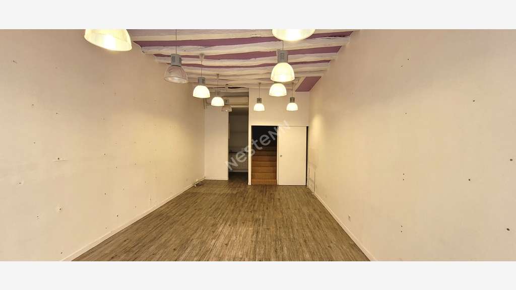A louer local commercial 70m² centre ville Blois