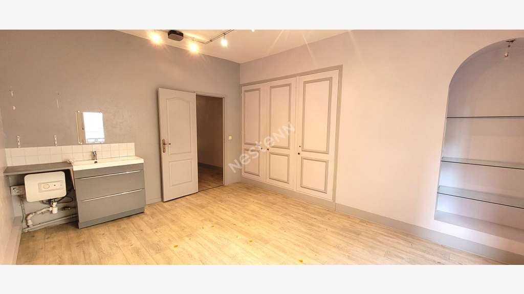 A louer local commercial 70m² centre ville Blois