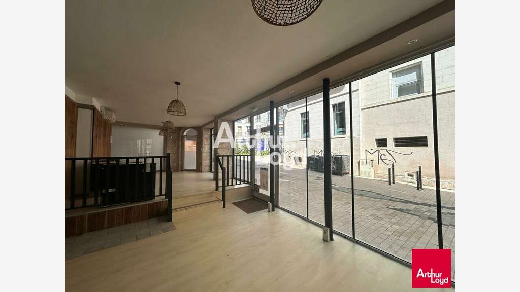 Local commercial 122m² à louer à Blois