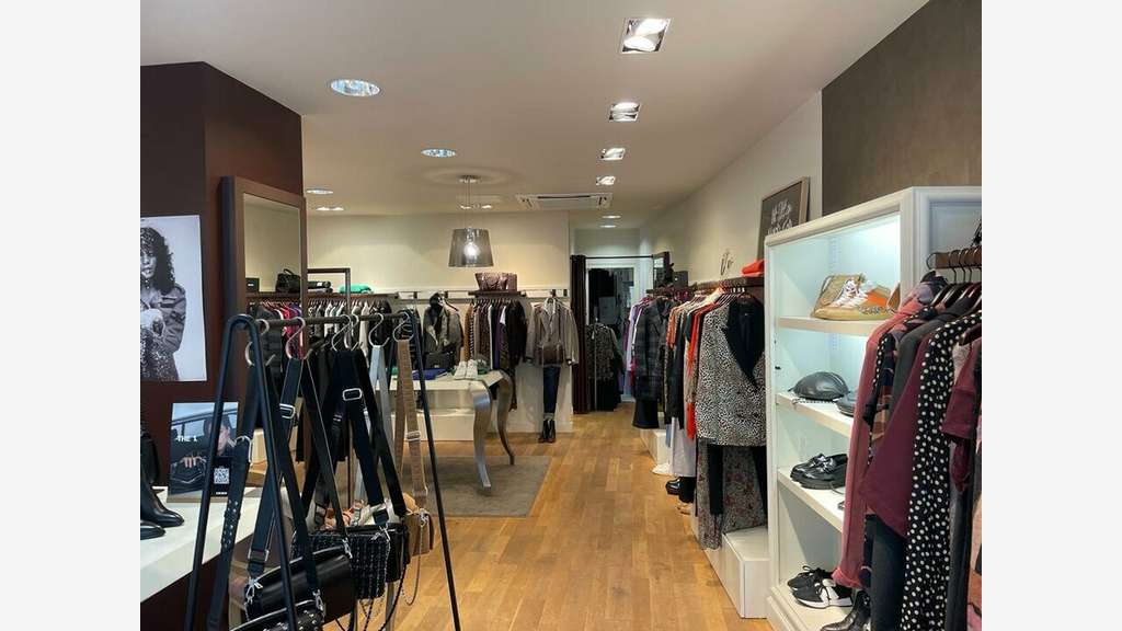 Local commercial 86m² à louer à Blois 