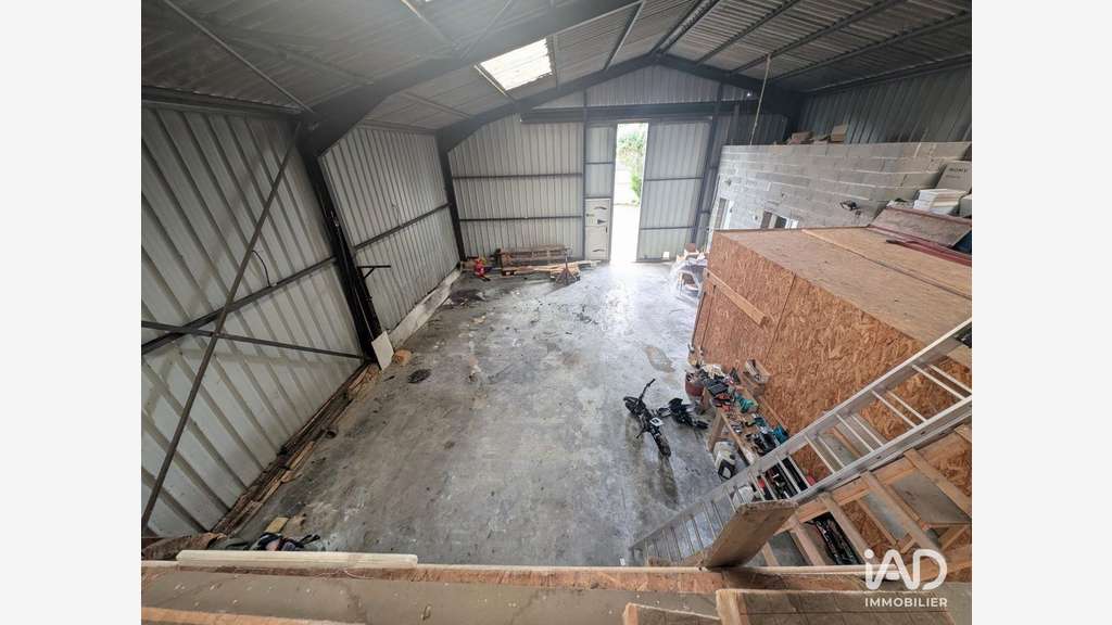 A louer hangar bureaux ZA Bonrepos-sur-Aussonnelle