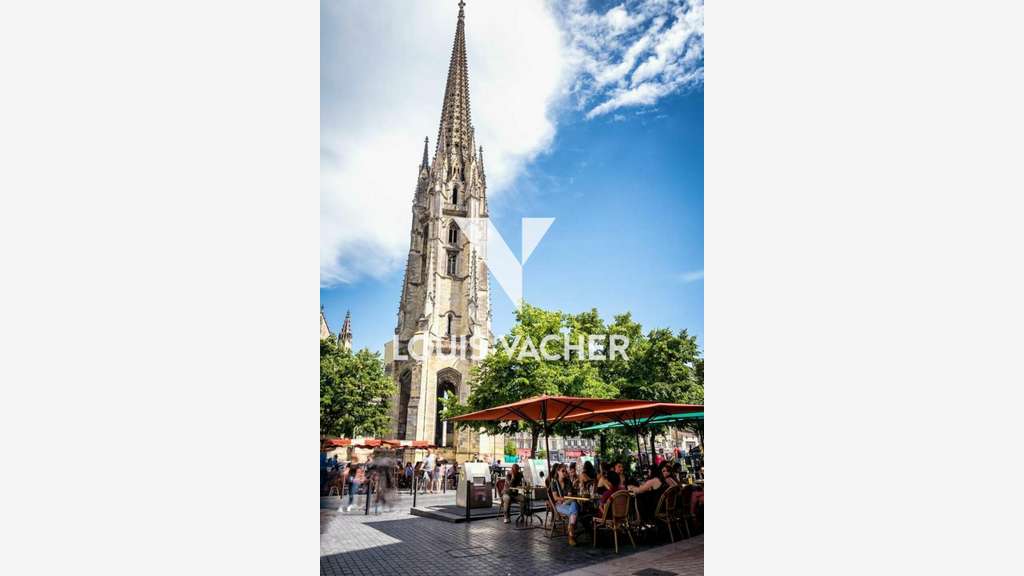 Local 60m² à louer Bordeaux Place Pierre Renaudel