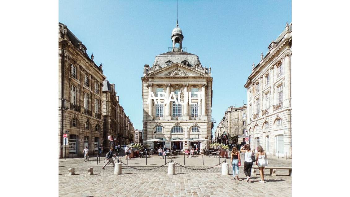 Local commercial 71m² à louer à Bordeaux Caudéran