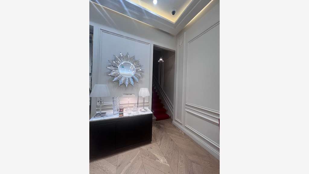 A louer boutique empl premium 100m² à Bordeaux