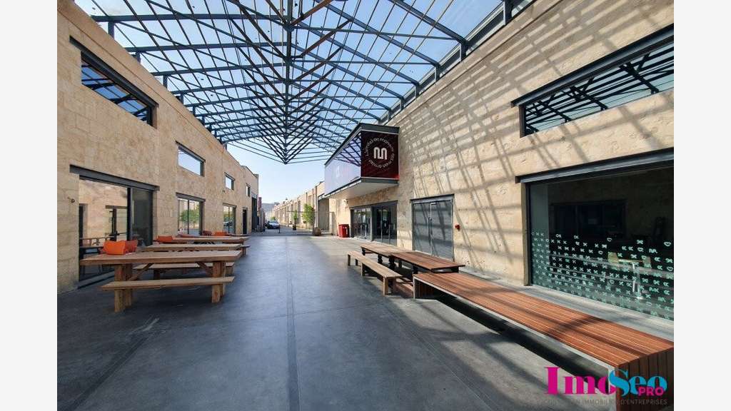 Local commercial 310m² à louer Bordeaux Chartrons