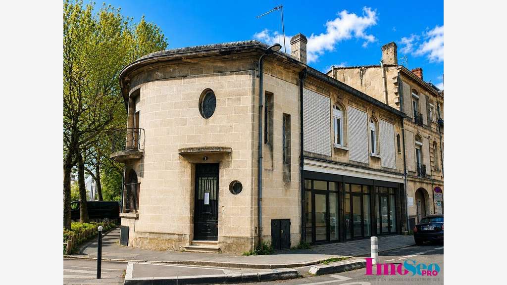 Local commercial 100m² à louer à Bordeaux