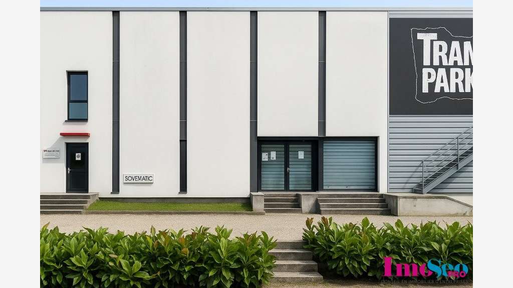 Local commercial 250m² à louer à Bordeaux Nord 