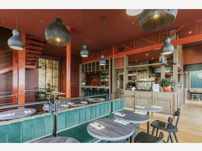 Local commercial 239m² à louer à Bordeaux