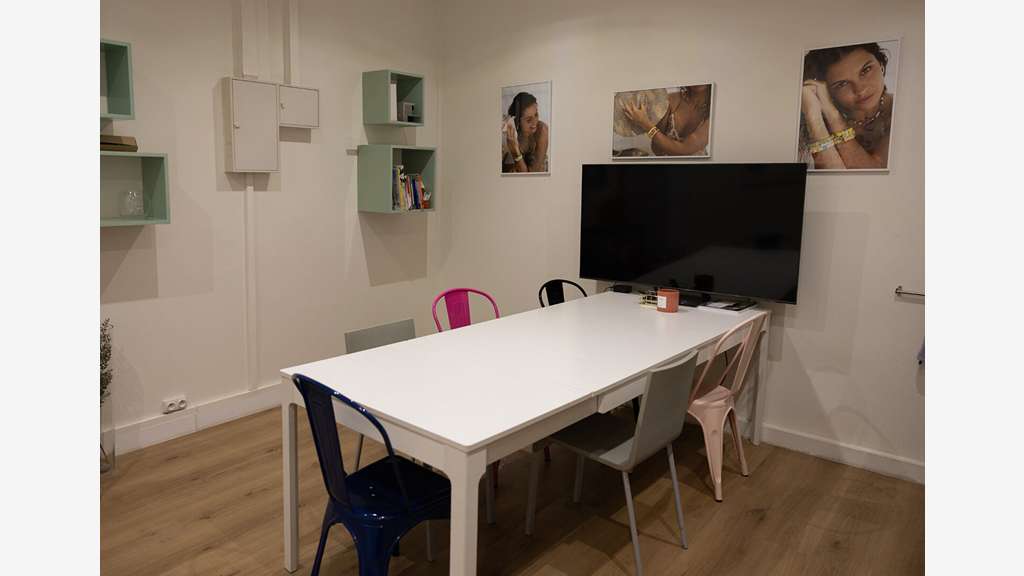 Bureaux 181m² RDC à louer allées Tourny à Bordeaux