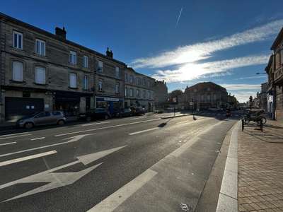 Location Locaux commerciaux - Boutiques à Bordeaux