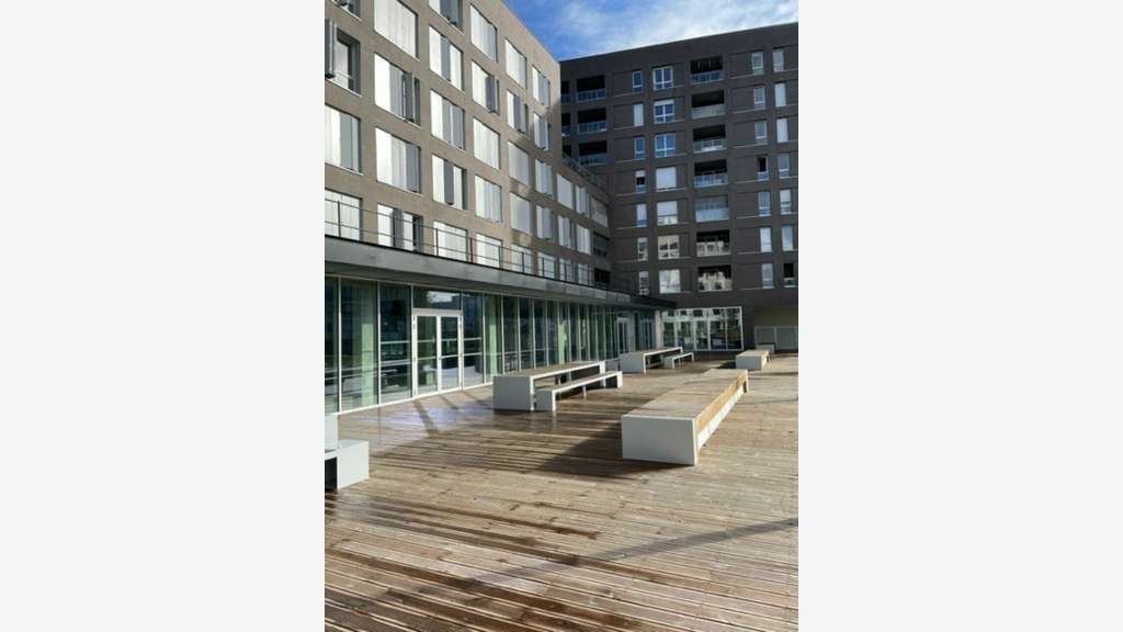 A louer local commercial 855m² empl N°1 Bordeaux