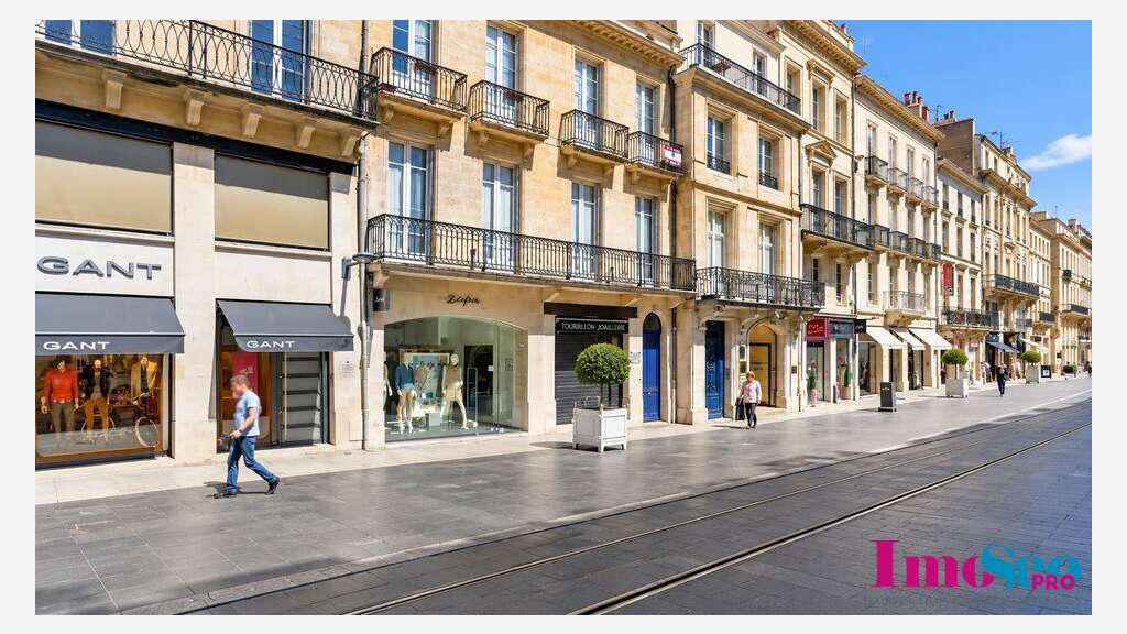 Local 100m² à louer Bordeaux Cours de l'Intendance