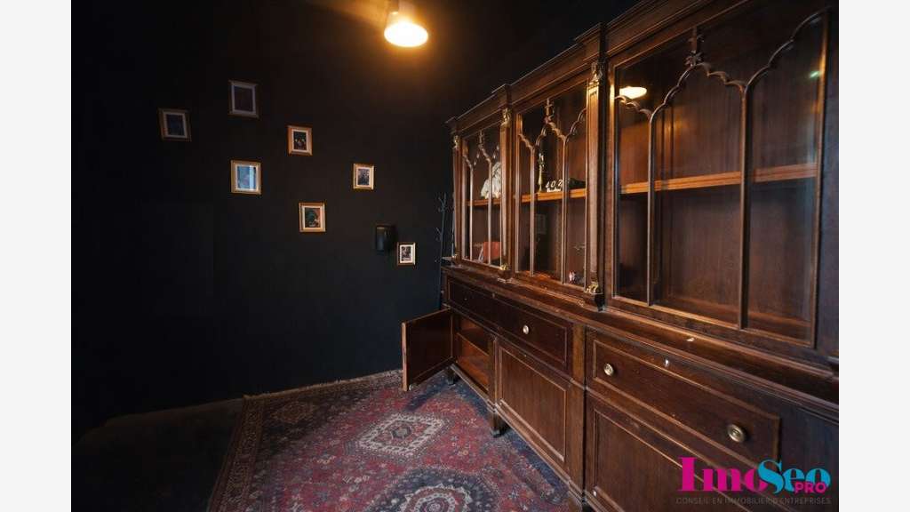 Local équipé escape game 280m² à louer à Bordeaux