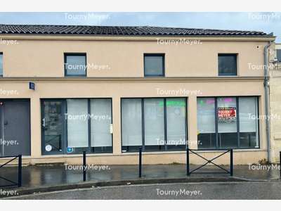 Local à louer empl stratégique Bordeaux Caudéran