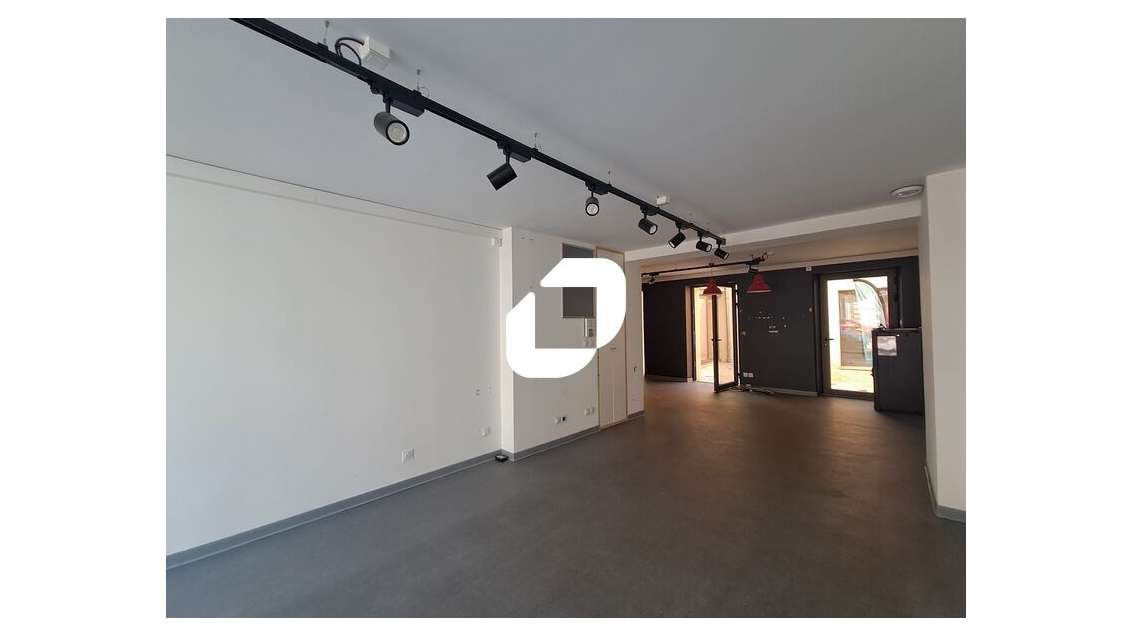 A louer Local commercial 85m² Bordeaux