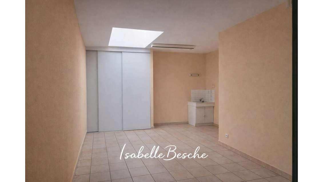 A louer plateau 213m² à Bordeaux Bastide