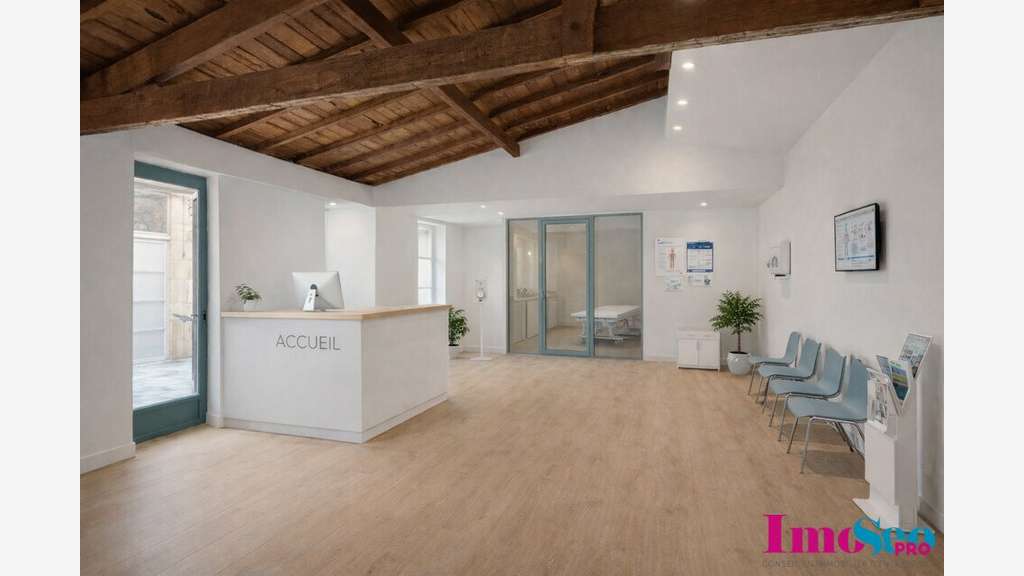 Local 225m² à louer à Bordeaux Fondaudège