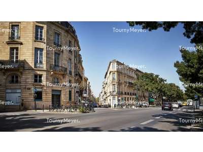 Location Immeubles commerciaux / Mixtes à Bordeaux