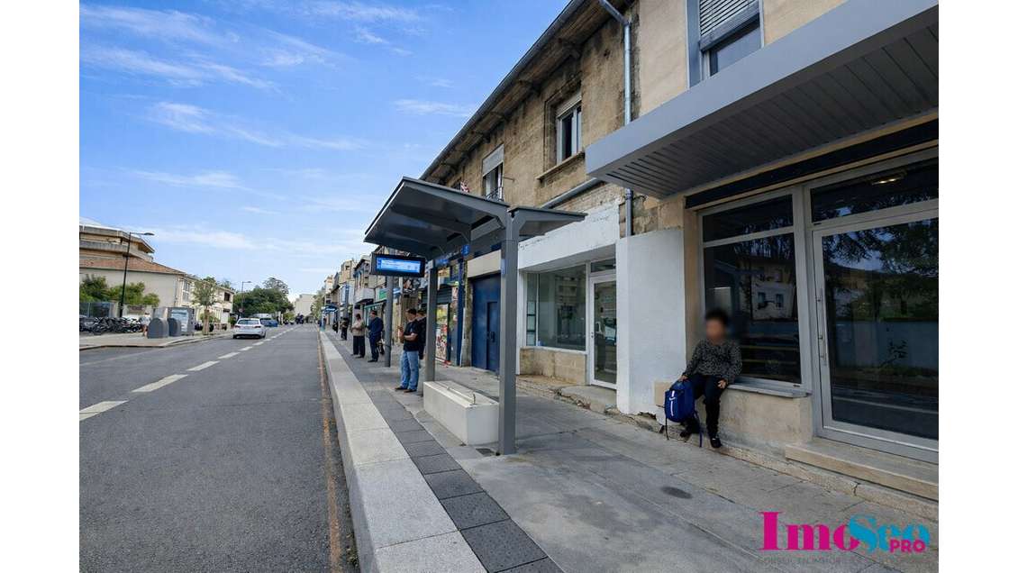 Local commercial 60m² à louer à Bordeaux