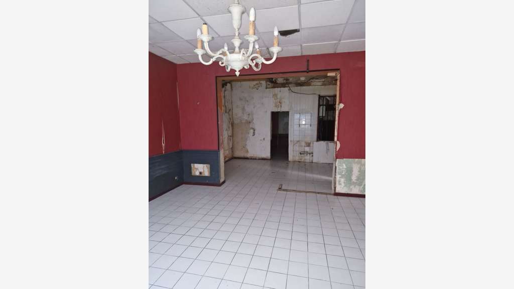 A louer local commercial 55m² Bordeaux Rive droite