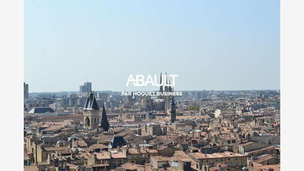 Location locaux de standing 104m² Bordeaux centre