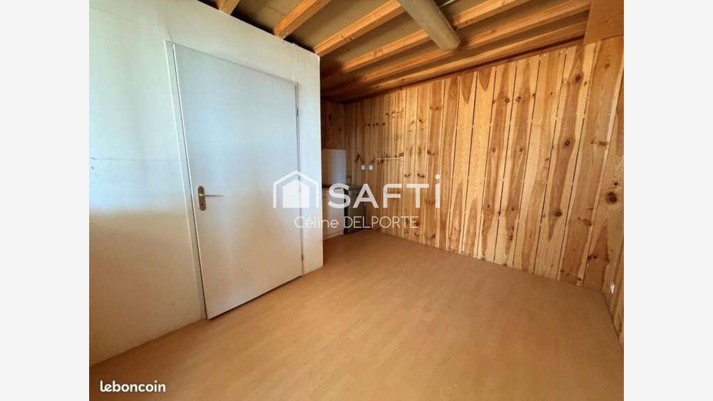 A louer local sécurisé 240m² empl premium Bordeaux