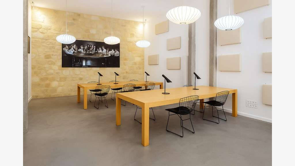 Local commercial de 110m² à louer Bordeaux V. Hugo