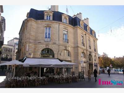 Local 40m² à louer rue piétonne de Bordeaux centre